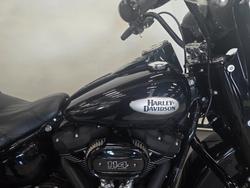 2022 Harley-davidson FLHCS HERITAGE CLASSIC 114 Black