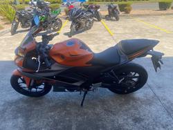 2022 Yamaha YZF-R3 Orange