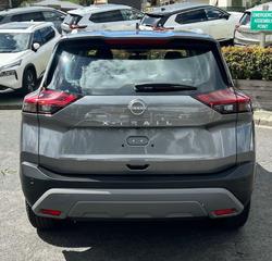 2025 Nissan X-TRAIL ST