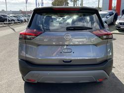 2025 Nissan X-TRAIL ST