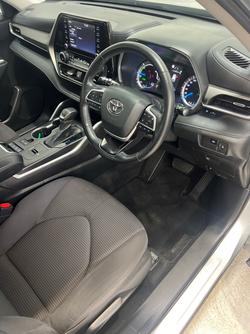 2021 Toyota Kluger GX