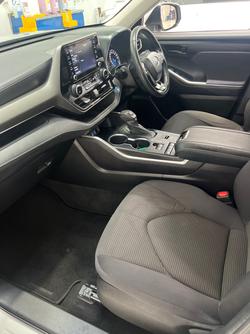 2021 Toyota Kluger GX