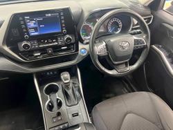 2021 Toyota Kluger GX