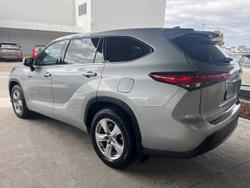 2021 Toyota Kluger GX