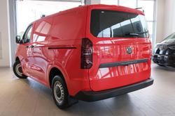 2025 Volkswagen Transporter TDI390