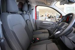 2025 Volkswagen Transporter TDI390