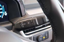 2025 Volkswagen Transporter TDI390