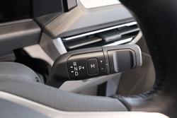 2025 Volkswagen Transporter TDI390