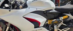2021 DUCATI PANIGALE V2 WHITE