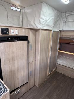 2017 Jayco Expanda 16.49-3 Toilet/Shower Combo