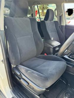 2022 Toyota
Landcruiser Prado GX