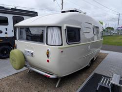 2015 Custom Built TIMELESS Caravans Wanaka