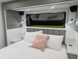 2025 Lotus Caravans Hollywood