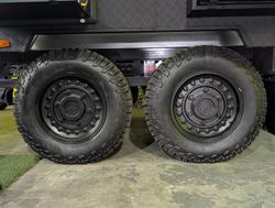 2025 Lotus Caravans Hollywood