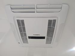 2025 Lotus Caravans Hollywood