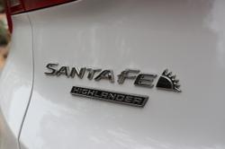 2021 Hyundai
Santa Fe Highlander