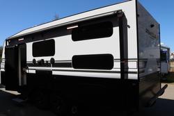2025 Prime Edge
Weekender Bunk Tourer