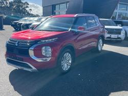 2022 Mitsubishi Outlander LS