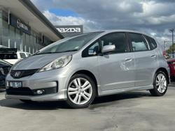 2013 Honda
                Jazz Vibe-S