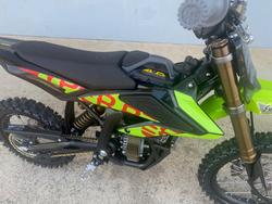 2025 Sur-ron 2025 SUR-RON ELECTRIC HYPER BEE PINE GREEN