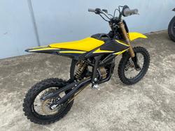 2025 Sur-ron 2025 SUR-RON ELECTRIC HYPER BEE Yellow