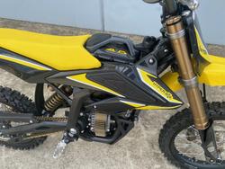 2025 Sur-ron 2025 SUR-RON ELECTRIC HYPER BEE Yellow