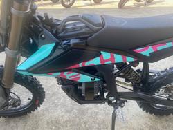 2025 Sur-ron 2025 SUR-RON ELECTRIC HYPER BEE SHORT WHEEL Blue