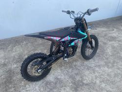 2025 Sur-ron 2025 SUR-RON ELECTRIC HYPER BEE SHORT WHEEL Blue