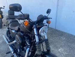 2015 HARLEY-DAVIDSON XL883 IRON 883 BLACK
