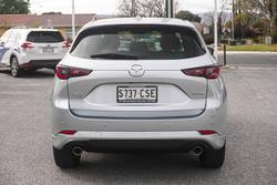 2022 Mazda CX-5 Akera