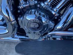 2025 Indian SPRINGFIELD SPECIAL EDITION IVORY WHITE