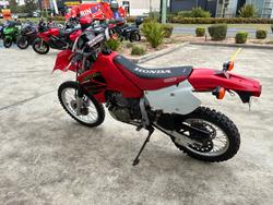 2000 Honda XR650R Red