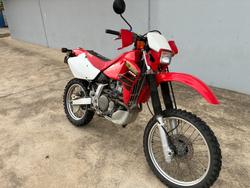 2000 Honda XR650R Red