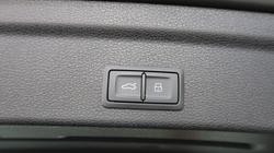 2023 Audi Q3 35 TFSI S line