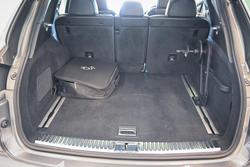 2015 Porsche
Cayenne S E-Hybrid