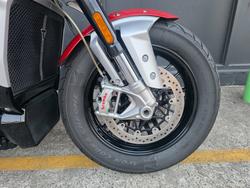 2021 Triumph ROCKET III ROADSTER RED