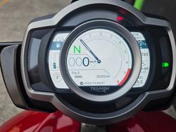 2021 Triumph ROCKET III ROADSTER RED