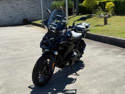 2024 BMW
R 1300 GS Triple Black