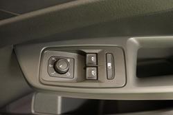 2025 Volkswagen Caddy TSI220