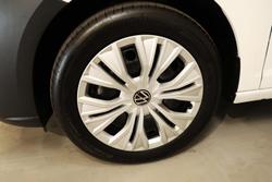 2025 Volkswagen Caddy TSI220