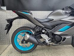 2024 Yamaha YZF-R3 GREY
