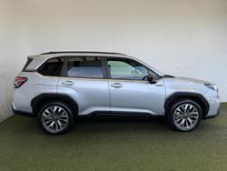 2025 Subaru Forester Hybrid Touring