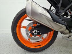 2024 Ktm 990 DUKE Orange