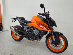 2024 Ktm 990 DUKE Orange