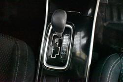 2020 Mitsubishi Outlander ES