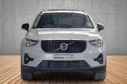 2023 Volvo XC40 Ultimate B5 Dark MY23 AWD Silver Dawn