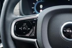 2025 Volvo XC90 Ultra B5 Bright