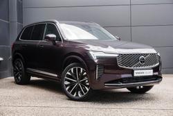 2025 Volvo XC90 Ultra B5 Bright