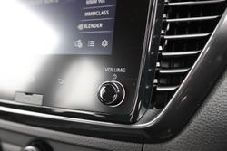 2025 Isuzu D-MAX X-RIDER