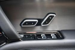 2025 Land Rover Range Rover Sport PHEV P460e Dynamic HSE